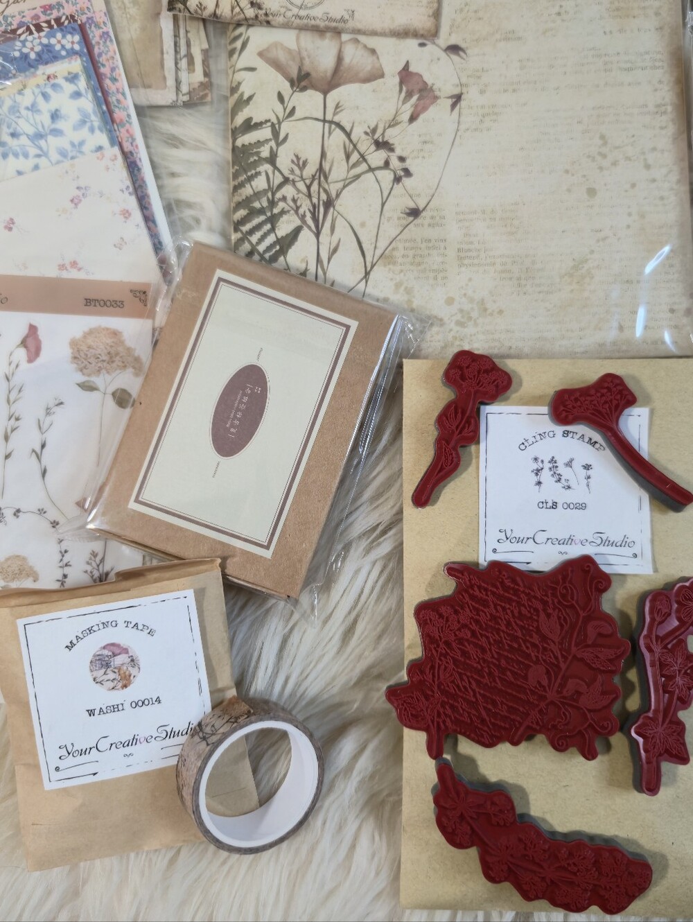 Your Creative Studio Journal Kit - Picture 11 of 14
